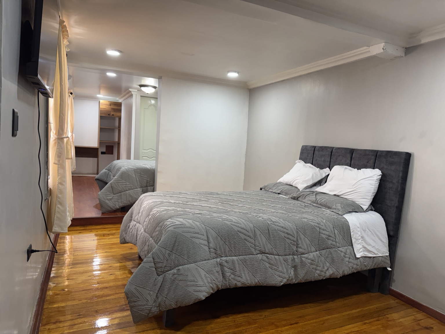 Vista de la Suite 5 y sus dos espacios de descanso